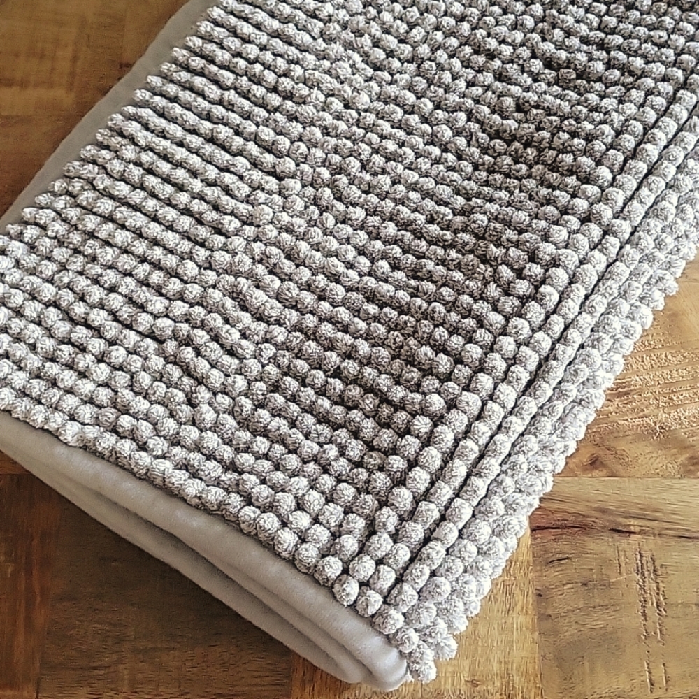Bath mat